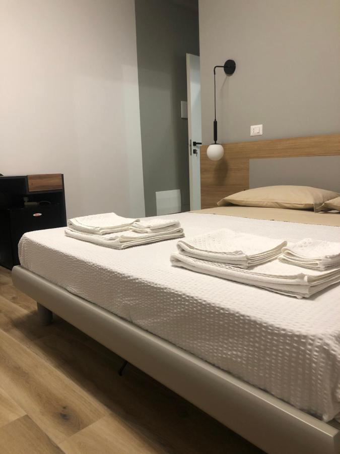 A Due Passi Dalla Scalinata Rooms Caltagirone Exterior photo